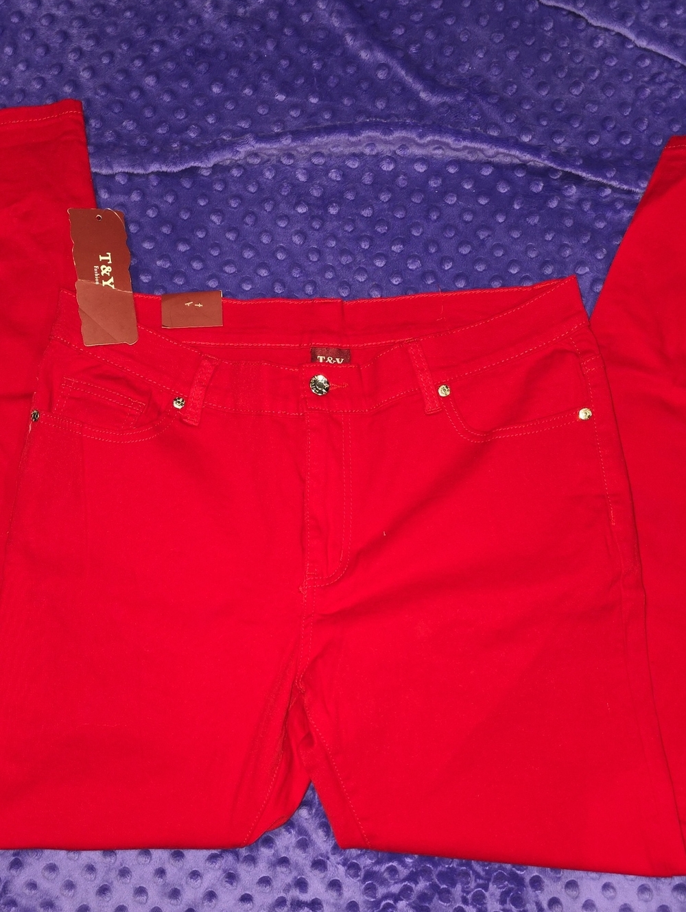 Red Skinny Women’s Pants — Stretch Slim Fit